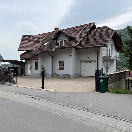 Hotel Rezidenca Ervin Jesenice Exterior foto